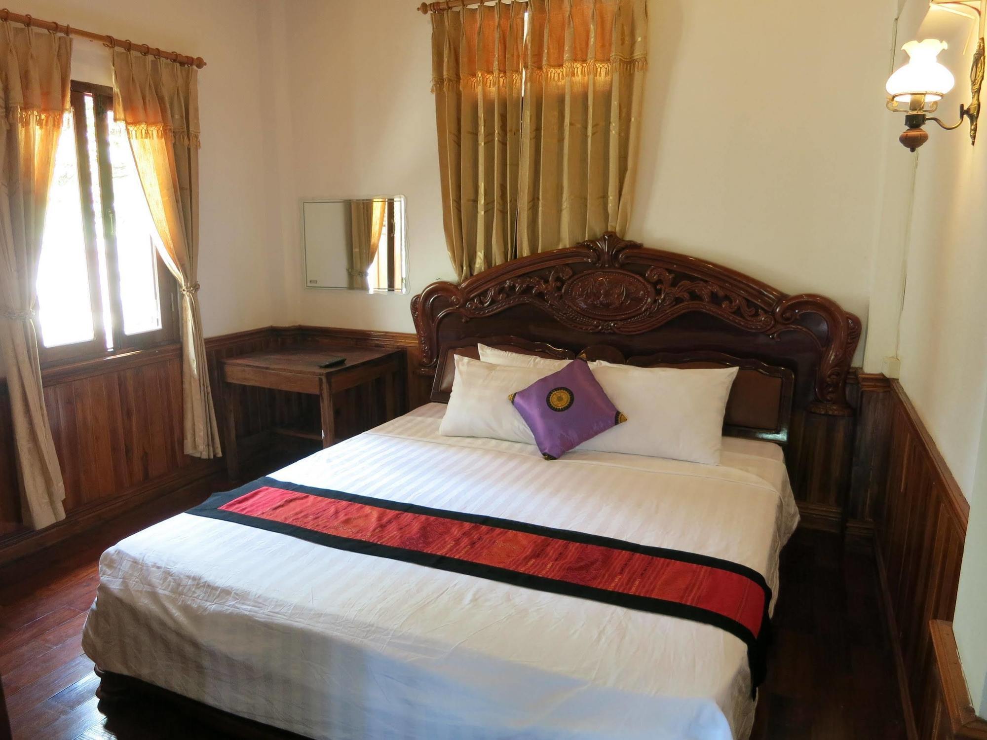 Namkhan Riverside Hotel หลวงพระบาง ภายนอก รูปภาพ
