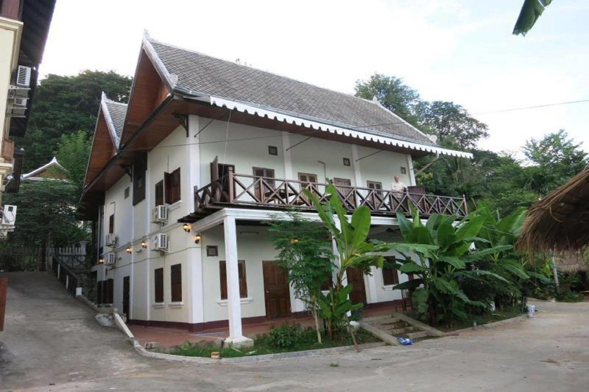 Namkhan Riverside Hotel หลวงพระบาง ภายนอก รูปภาพ